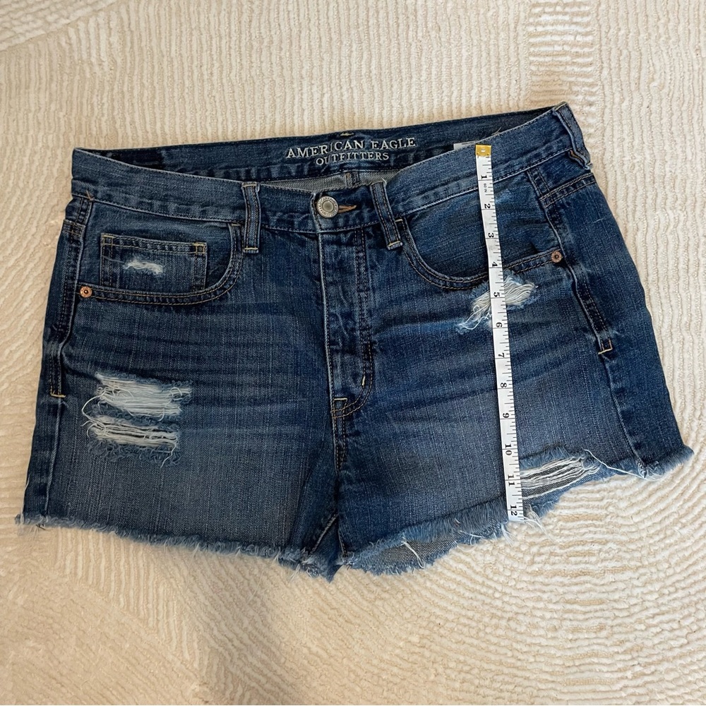 American Eagle Classic Blue Jeans